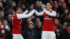 El Arsenal podr&iacute;a perder a sus dos estrellas, Alexis S&aacute;nchez y Mesut &Ouml;zil.