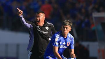 Futbol, Universidad de Chile vs Colo Colo
Fecha 7, Liga de Primera 2025
El entrenador de Colo Colo Jorge Almiron es fotografiado durante un partido de primera division contra Universidad de Chile disputado en el estadio Nacional en Santiago, Chile.
12/07/2025
Felipe Zanca/Photosport
Football, Universidad de Chile vs Colo Colo
7th turn, First Division League 2025
Colo Colo head coach Jorge Almiron is pictured during a first division match against Universidad de Chile at the Nacional stadium in Santiago, Chile.
12/07/2025
Felipe Zanca/Photosport