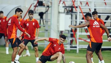 Entrenamiento del Granada bajo las órdenes de Escribá-