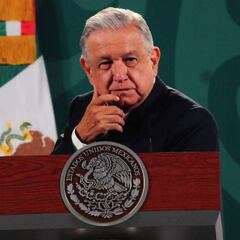 Anuncia AMLO pensiones para migrantes adultos mayores