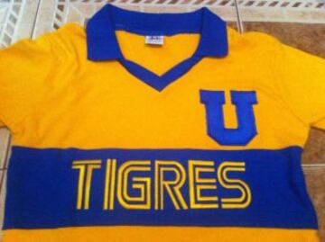 Esta la camiseta que utilizaron los Tigres a inicios de la década de los 80. Fue en 1982 cuando alcanzaron su primer título.