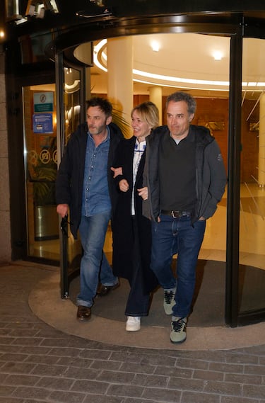 Fernando Tejero, María Adanez y Daniel Guzmán acuden al Tanatorio.