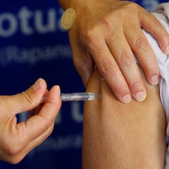 ¿Es gratuita la vacuna contra la meningitis en España y a qué edad es recomendable?