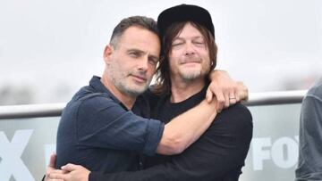 Andrew Lincoln y Norman Reedus en la despedida de la Comic-Con