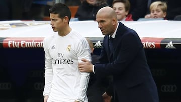 James Rodr&iacute;guez con Zidane. 