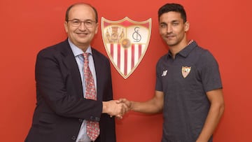 Jesús Navas returns to Sevilla