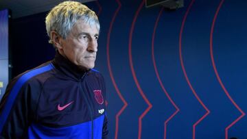 Barcelona&#039;s new coach, Spaniard Quique Setien, leaves after holding a press conference at the Joan Gamper Sports City training ground in Sant Joan Despi on January 18, 2020. 