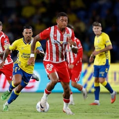 El Almería devolverá el importe de las entradas de Cádiz