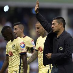 Ignacio Ambriz acepta que fue discriminado en el América