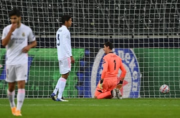 2-0. Thibaut Courtois tras el segundo gol de Marcus Thuram.