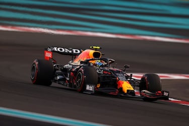 Checo Pérez en la F1: ¿seguirá en Red Bull el año que viene o correrá para otra escudería?