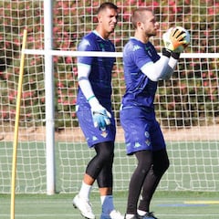 Falló Pau y Joel Robles asoma ahora en la portería del Betis
