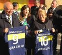 La Presidenta Bachelet se hizo socia honoraria de Boca Juniors