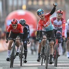 Menten le da alas al Lotto Dstny con su victoria en Le Samyn