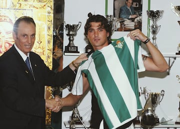 Milit車 en el Betis la temporada 03/04.