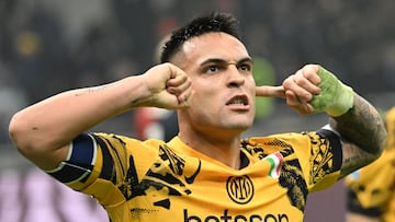 Lautaro durante el partido de Serie A contra el Genoa.