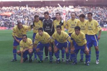 El once inicial de Las Palmas contaba con el portero argentino Nacho González. Llegaba al Bernabéu como el meta menos batido del fútbol español. Sólo había recibido 20 goles en 24 partidos.