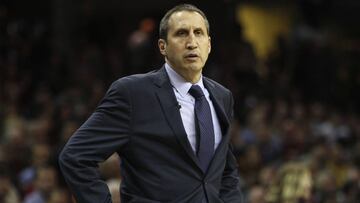 CLEVELAND, OH - DECEMBER 17: Cleveland Cavaliers head coach David Blatt watches from the sideline against the Oklahoma City Thunder during the second half of their game on December 17, 2015 at Quicken Loans Arena in Cleveland, Ohio. The Cavaliers defeated the Thunder 104-100. NOTE TO USER: User expressly acknowledges and agrees that, by downloading and or using this photograph, User is consenting to the terms and conditions of the Getty Images License Agreement.   David Maxwell/Getty Images/AFP
 == FOR NEWSPAPERS, INTERNET, TELCOS &amp; TELEVISION USE ONLY ==