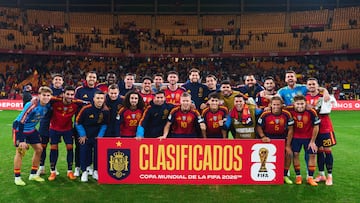 18/11/25 PARTIDO CLASIFICACION MUNDIAL 2025
FASE DE GRUPOS GRUPO E ESTADIO LA CARTUJA
SELECCION ESPAÑOLA ESPAÑA - TURQUIA
FOTO FAMILIA FINAL DEL PARTIDO