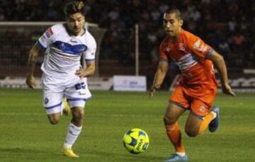 Extremo derecho de 19 años, debutó en Everton, y en 2016 llegó al Celaya de México.