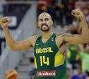 Los triples de Marquinhos Vieira despejan el camino para Brasil
