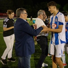 El Madrid pesca un central en el Espanyol: Pleguezuelos