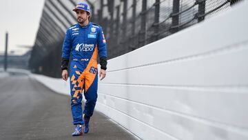 Fernando Alonso en Indian&aacute;polis.