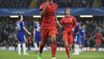 Thiago Silva celebra el 2-2.