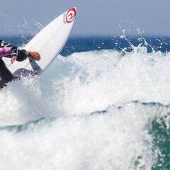 Histórica victoria de la japonesa Amuro Tsuzuki en el ABANCA Galicia Classic Surf Pro