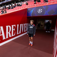 Barrios, entre el vuelo y el ancla por el Mundial