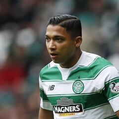 Emilio Izaguirre revela que salió del Celtic por una demanda