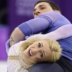 Savchenko y Massot conmueven con su medalla de oro en patinaje artístico