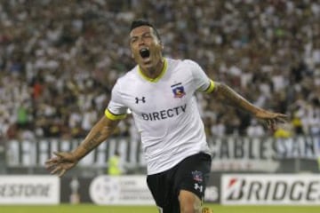 Esteban Paredes ya es el segundo máximo goleador chileno en Copa Libertadores, con 19 goles. Con la U. de Concepción hizo dos y por su actual club, Colo Colo, tiene 17.