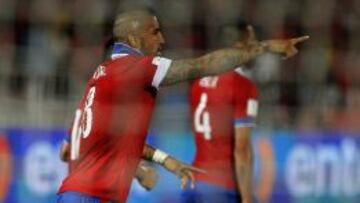 Arturo Vidal anotó su sexto gol de cabeza con la Roja