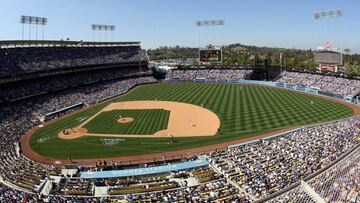 El Dodger Stadium de Los &Aacute;ngeles acoger&aacute; las semifinales y final del Cl&aacute;sico Mundial del b&eacute;isbol.