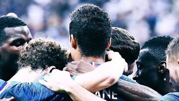 Benzema y Lopetegui felicitan a los campeones del mundo