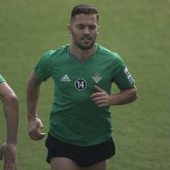 Durmisi vuelve al grupo tras perderse tres partidos