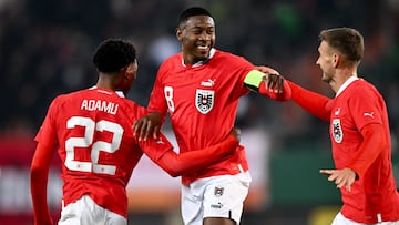 Vienna (Austria), 20/11/2022.- David Alaba (C) of Austria celebrates scoring the 2-0 lead during the international friendly soccer match between Austria and Italy in Vienna, Austria, 20 November 2022. (Futbol, Amistoso, Italia, Viena) EFE/EPA/CHRISTIAN BRUNA
