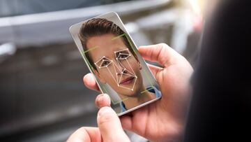 Controlar tu m車vil con gestos faciales, lo nuevo de Android 12