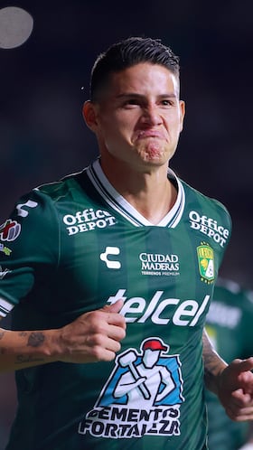 La posición en la que Ambriz podría poner a James.