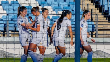 30/03/25
PARTIDO DE PRIMERA DIVISION FEMENINA
REAL MADRID FEMENINO - REAL SOCIEDAD FEMENINO
CELEBRACION DEL GOL 2-0 CAROLINE MOLLER - SIGNE BRUUN - ANTONIA SILVA - INGRID FILIPPA ANGELDAHL - ATHENEA DEL CASTILLO FUTBOL FEMENINO LIGAF