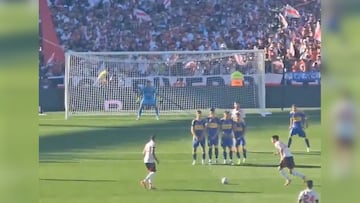 La otra toma del golazo de River que recuerda al gol de Messi en Qatar