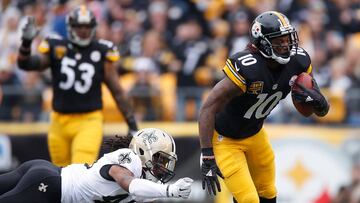 PITTSBURGH, PA - NOVEMBER 30:  Martavis Bryant #10 of the Pittsburgh Steelers carries the ball against the New Orleans Saints at Heinz Field on November 30, 2014 in Pittsburgh, Pennsylvania.  (Photo by Gregory Shamus/Getty Images) 