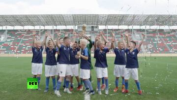 La famosa recreación de unos niños de la final del Mundial se ha tornado en polémica