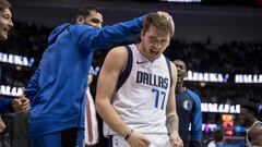 Dec 8, 2018; Dallas, TX, USA; Dallas Mavericks forward Luka Doncic (77) celebrates with center Salah Mejri (50) and teammates on the bench after scoring eleven points in a row against the Houston Rockets during the second half at the American Airlines Center. Mandatory Credit: Jerome Miron-USA TODAY Sports
 PUBLICADA 10/12/18 NA MA49 1COL
 PUBLICADA 04/01/19 NA MA26 1COL