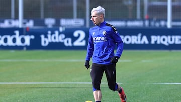 01/02/25
ENTRENAMIENTO OSASUNA
BRYAN ZARAGOZA