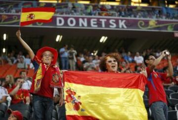 Eurocopa 2012. Cuartos de final. España-Francia. La Selección ganó a los 'Bleus' 2-0, ambos goles de Xabi Alonso. 