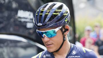 Andrey Amador, antes de tomar la salida en una etapa del Tour de Francia.