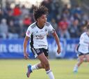 Colo Colo vence a Las Leonas y se queda con el Superclásico