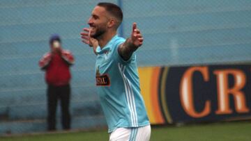 Sporting Cristal intentar&aacute; retener a su delantero a toda costa, seg&uacute;n asegur&oacute; Alfonso Garc&iacute;a Mir&oacute; en una entrevista para RPP, para evitar otra salida importante.